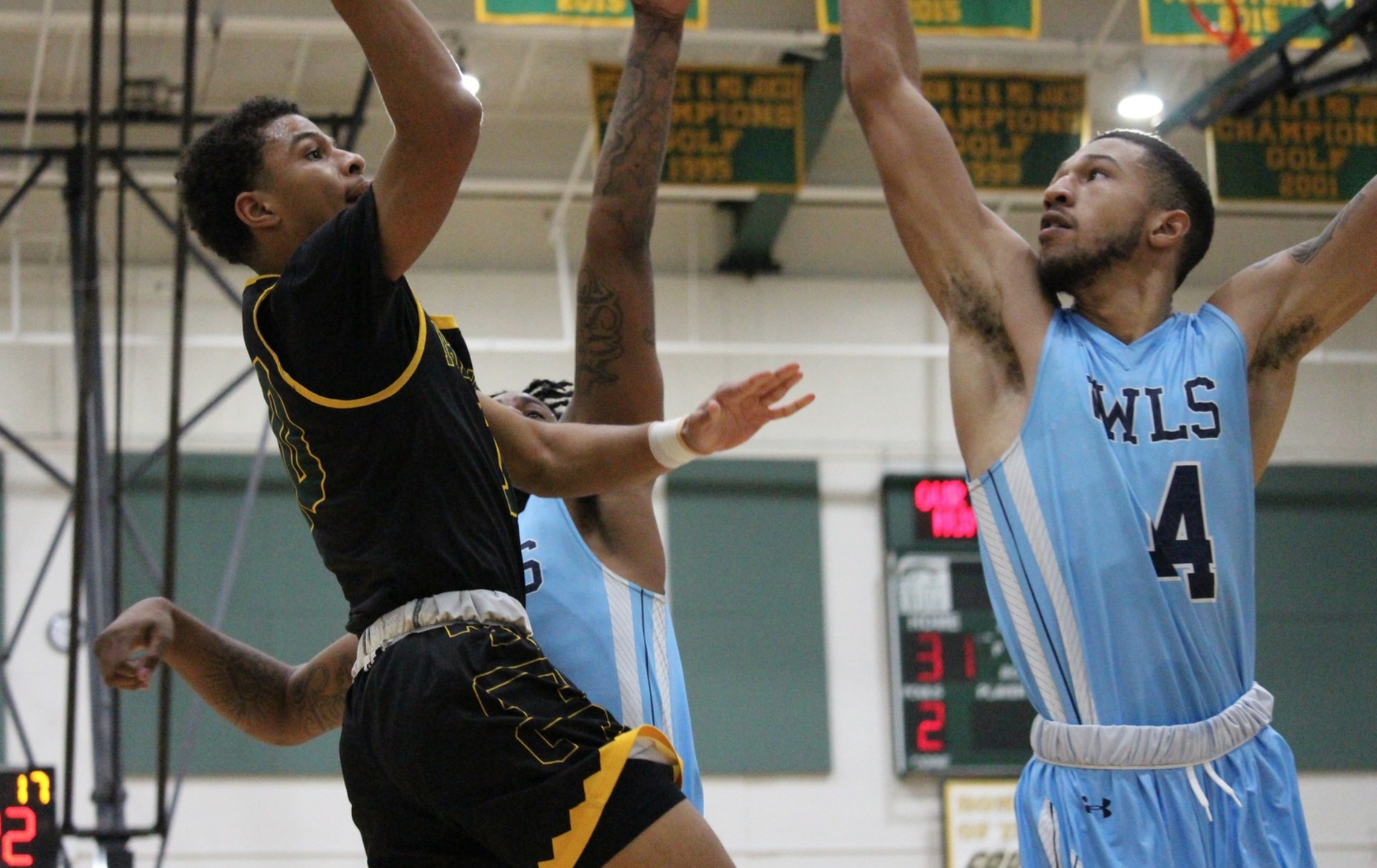 No. 8 Men&rsquo;s Basketball Late Rally Lifts Owls Over Frederick