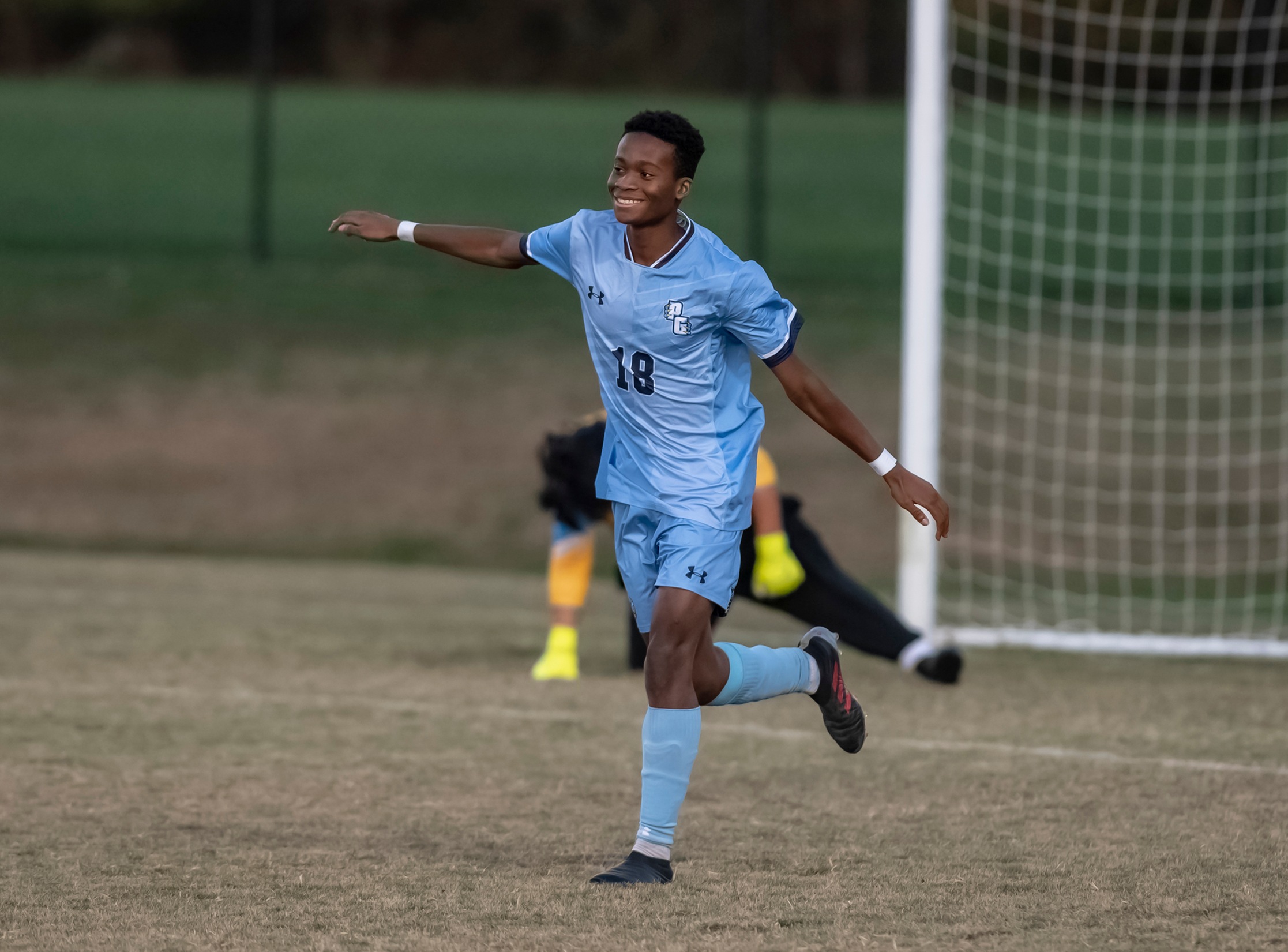 Owls Close Out Regular Season With 9-0 Shutout Over Chesapeake