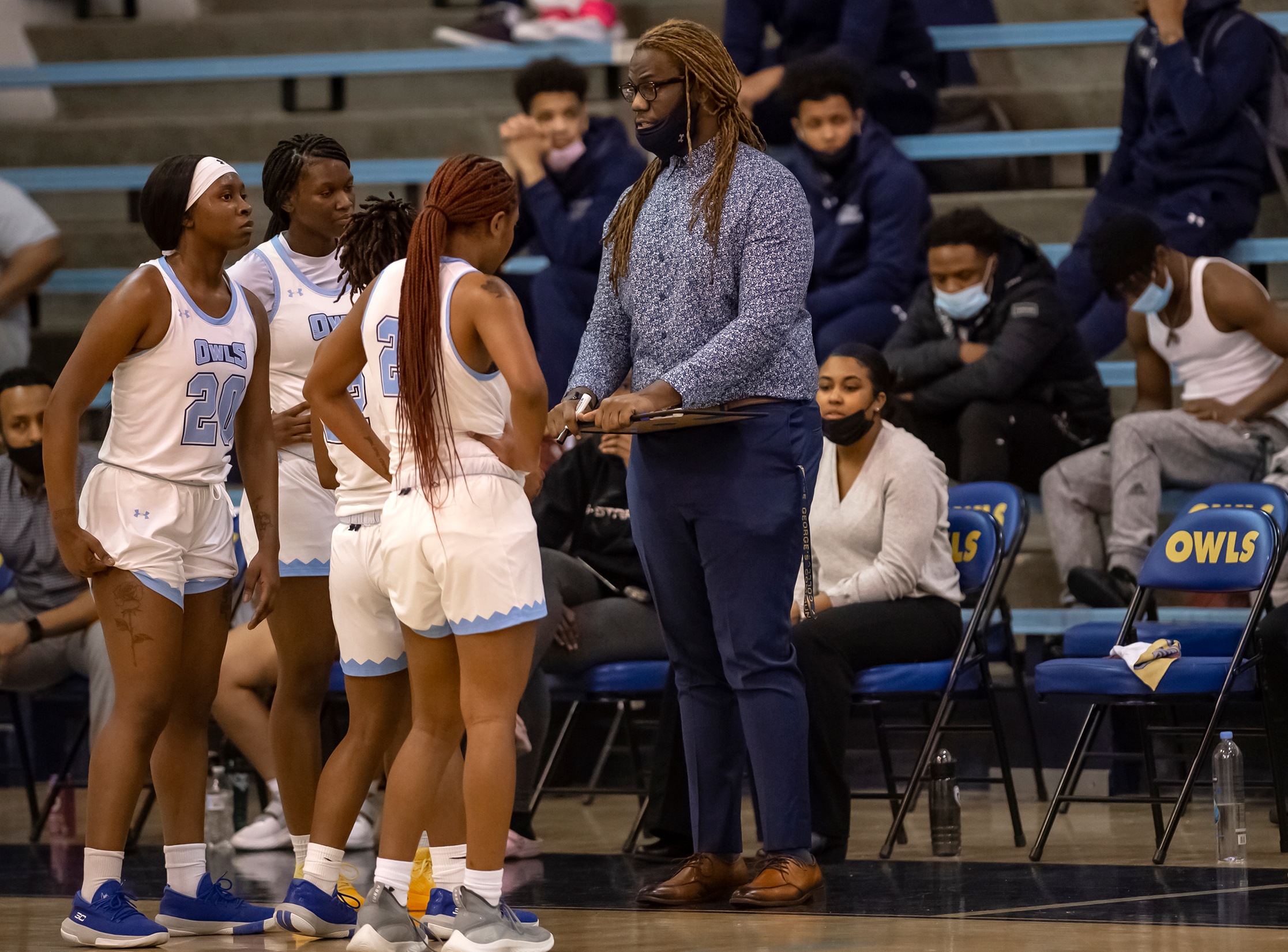 Lady Owls To Host Cedar Valley In Southeast District Championship On Saturday