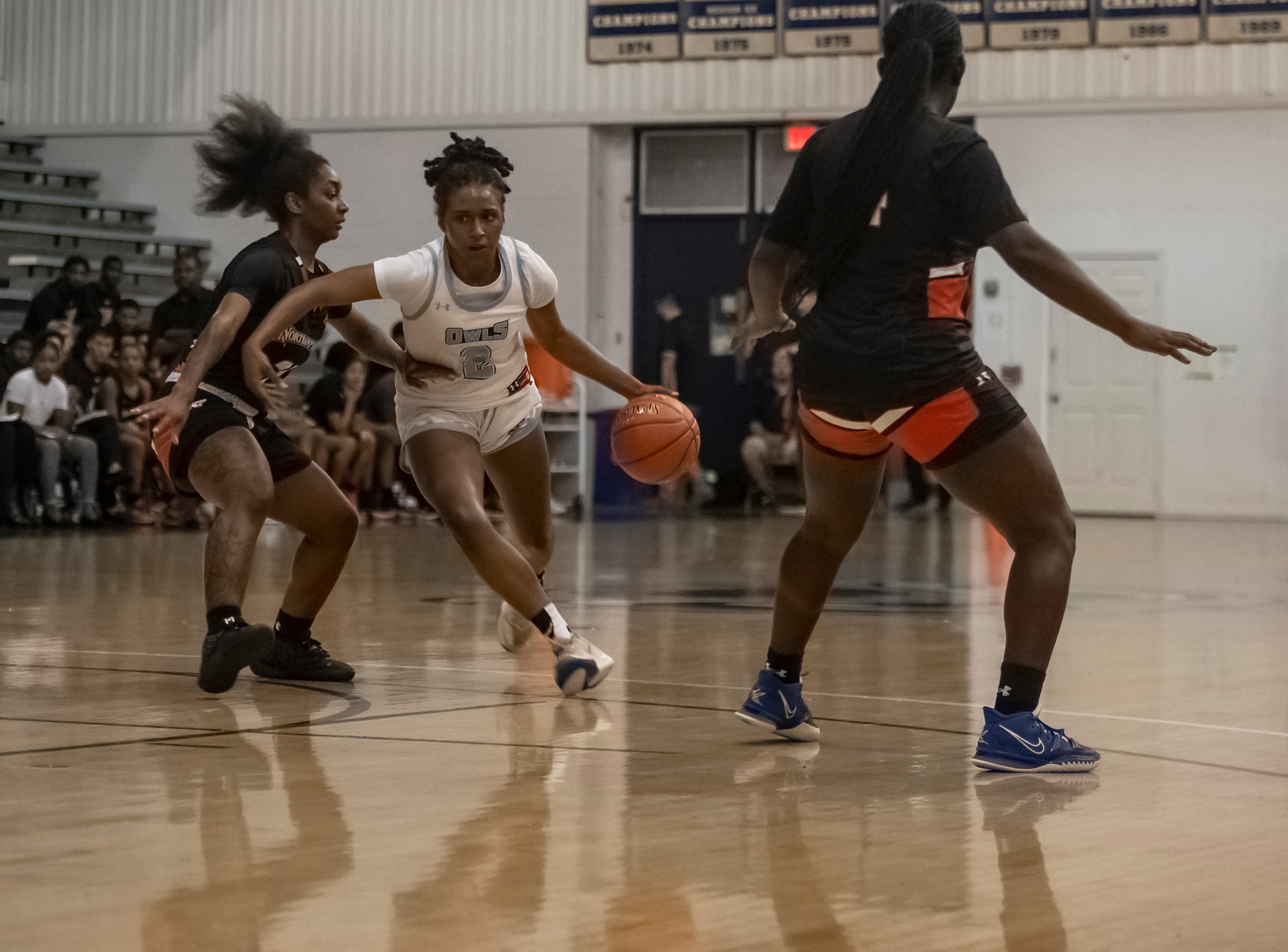 No. 7 Lady Owls Roll Past Anne Arundel